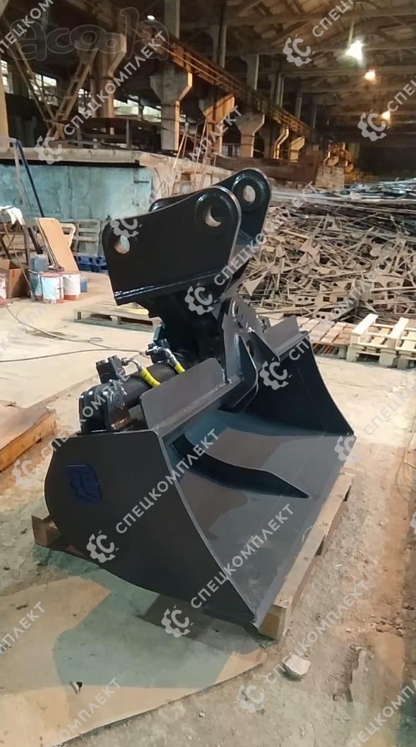 Планировочный поворотный ковш на Hitachi ZX200
